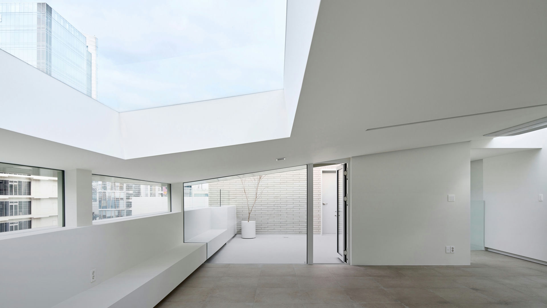 PC 메인 이미지 0